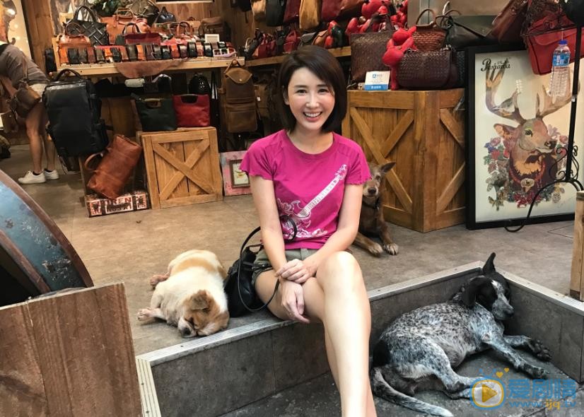 吕夏葳旅行生活照 吕夏葳高清写真_吕夏葳高清剧照