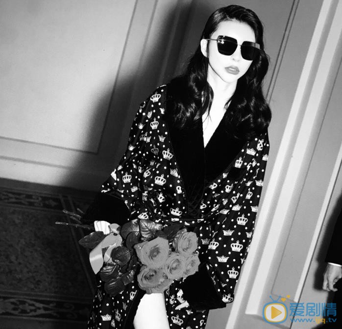 巩新亮黑白大片 巩新亮高清写真_巩新亮高清剧照