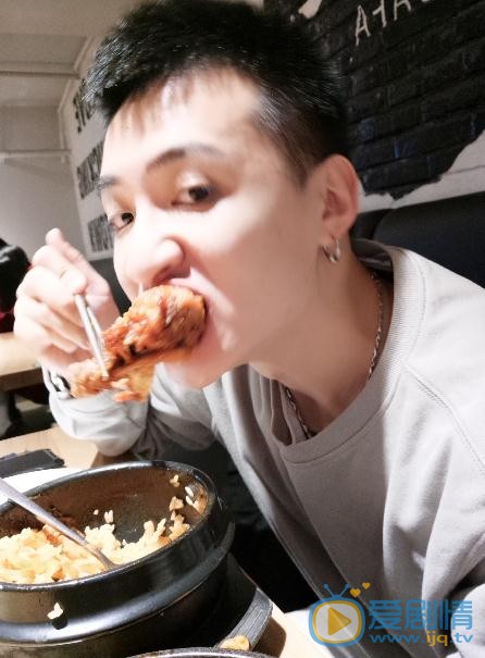 盛冠森生活照 盛冠森高清写真_盛冠森高清剧照