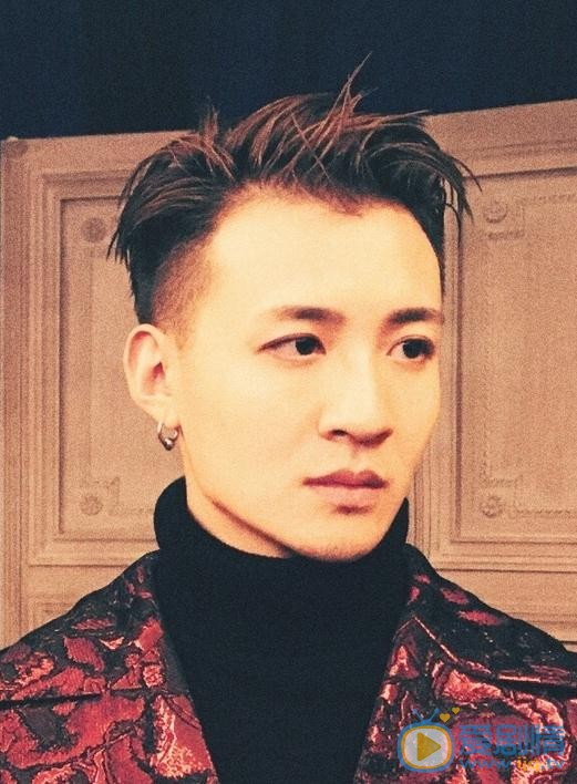 盛冠森生活照 盛冠森高清写真_盛冠森高清剧照