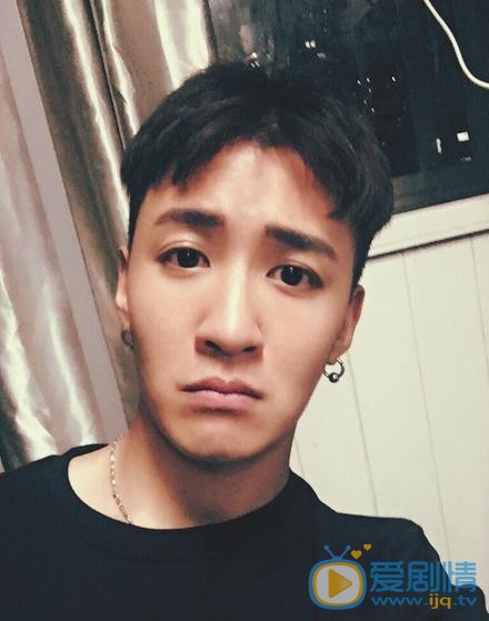 盛冠森生活照 盛冠森高清写真_盛冠森高清剧照