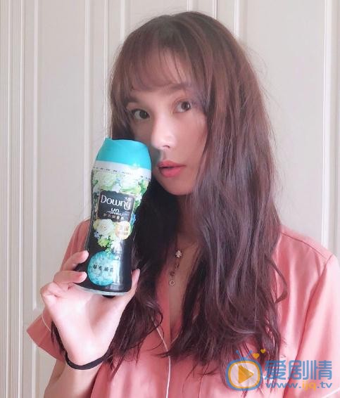商侃睡衣写真 商侃高清写真_商侃高清剧照