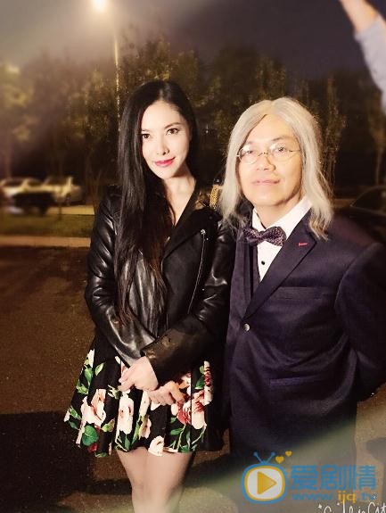 姚星竹与人合照 姚星竹高清写真_姚星竹高清剧照
