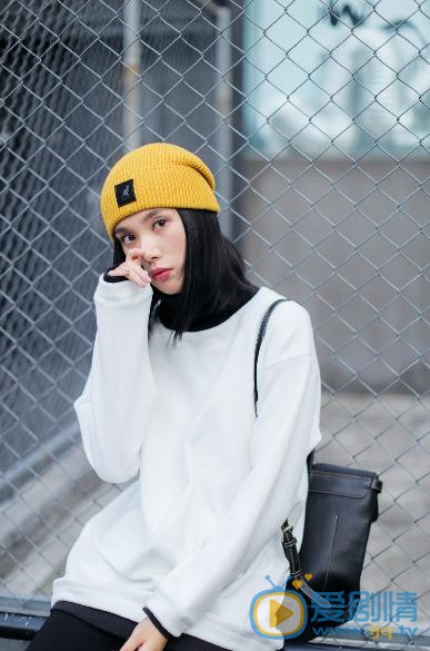 商侃气质写真 商侃高清写真_商侃高清剧照