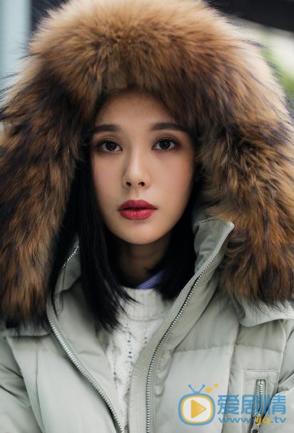 商侃冬日写真 商侃高清写真_商侃高清剧照