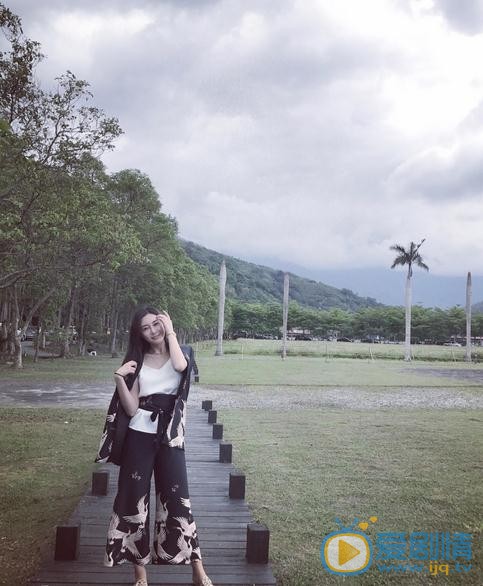 鲍丹旅游照 鲍丹高清写真_鲍丹高清剧照