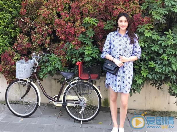 鲍丹旅游照 鲍丹高清写真_鲍丹高清剧照