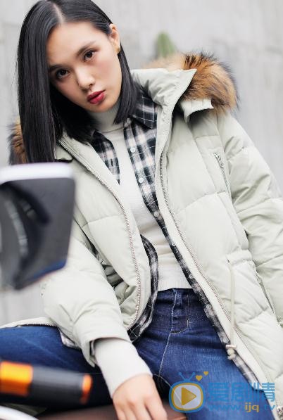 商侃冬日写真 商侃高清写真_商侃高清剧照