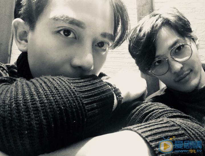 陈博豪与人合照 陈博豪高清写真_陈博豪高清剧照