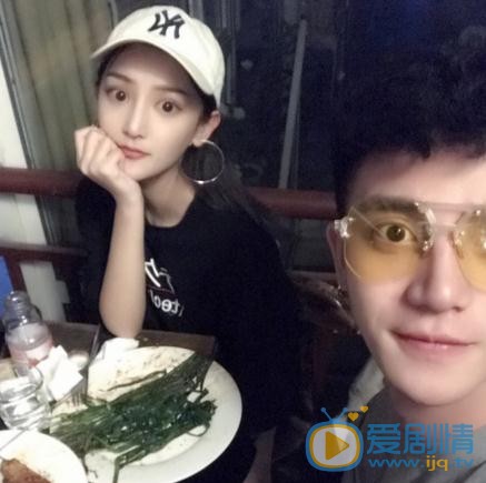陈博豪与人合照 陈博豪高清写真_陈博豪高清剧照
