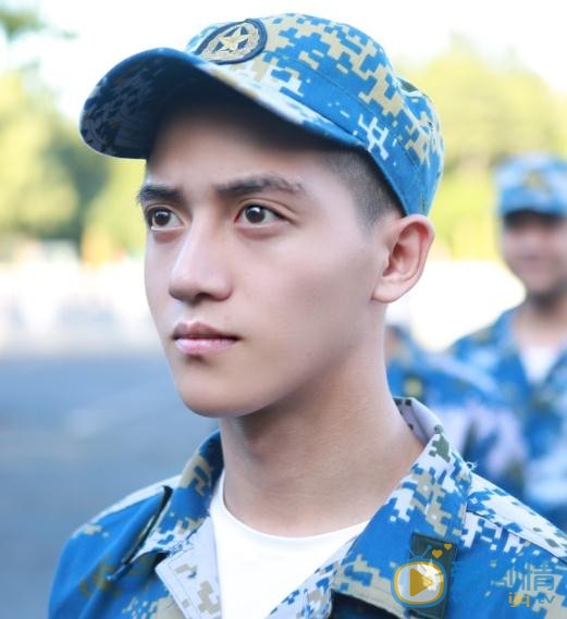 陈博豪军训照 陈博豪高清写真_陈博豪高清剧照