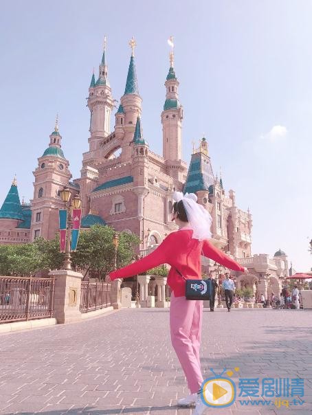 陈小纭旅游照 陈小纭高清写真_陈小纭高清剧照