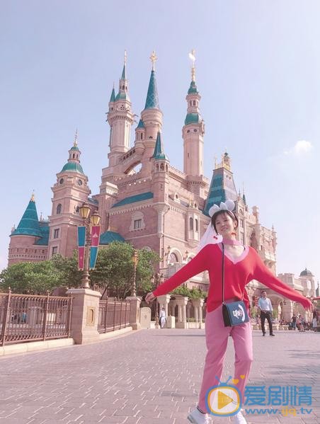 陈小纭旅游照 陈小纭高清写真_陈小纭高清剧照