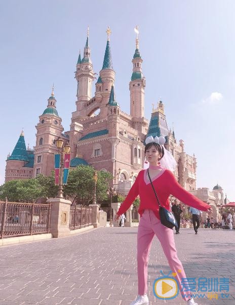 陈小纭旅游照 陈小纭高清写真_陈小纭高清剧照