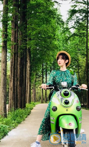 陈小纭旅游照 陈小纭高清写真_陈小纭高清剧照