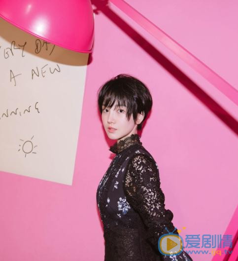 陈小纭活动照 陈小纭高清写真_陈小纭高清剧照