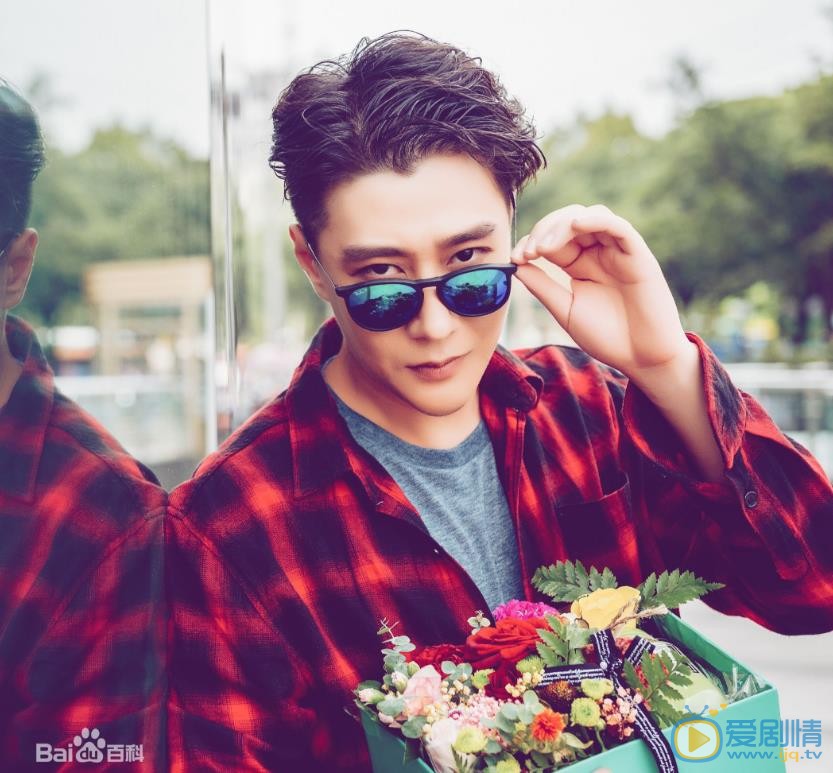 杜冠儒时尚街拍 杜冠儒高清写真_杜冠儒高清剧照