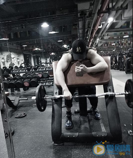 杜冠儒健身运动照 杜冠儒高清写真_杜冠儒高清剧照