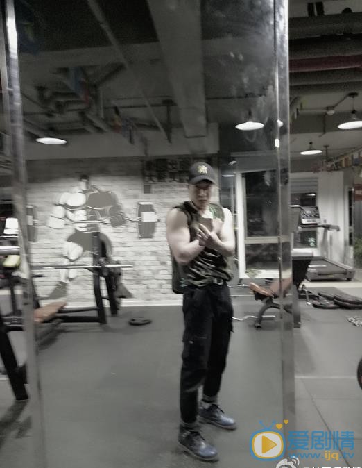 杜冠儒健身运动照 杜冠儒高清写真_杜冠儒高清剧照