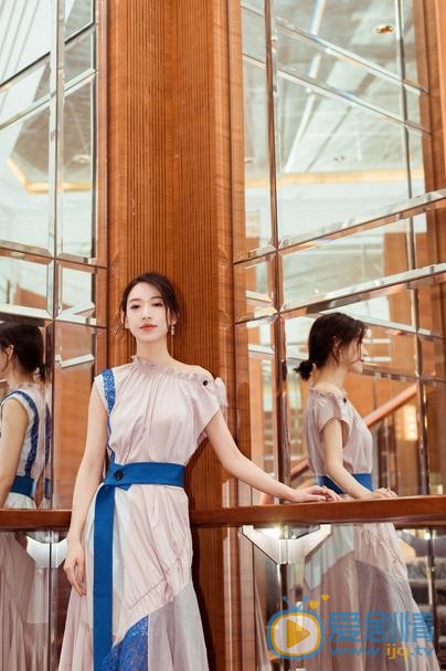 温雅气质写真 温雅高清写真_温雅高清剧照