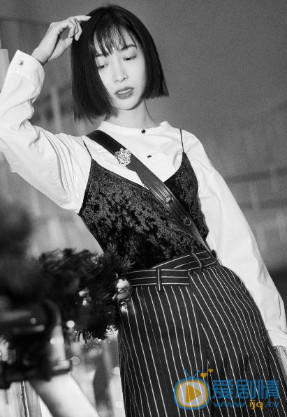 温雅休闲写真 温雅高清写真_温雅高清剧照