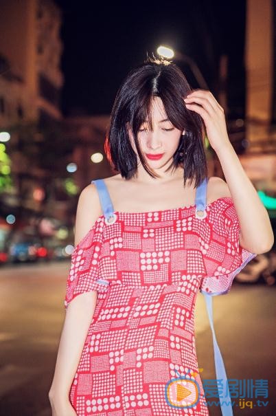 温雅街拍写真 温雅高清写真_温雅高清剧照