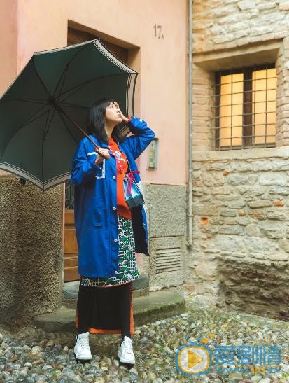 温雅雨中写真 温雅高清写真_温雅高清剧照