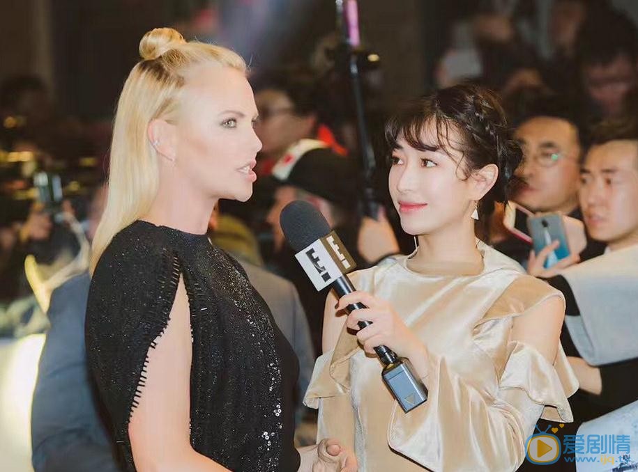 温雅主持照 温雅高清写真_温雅高清剧照