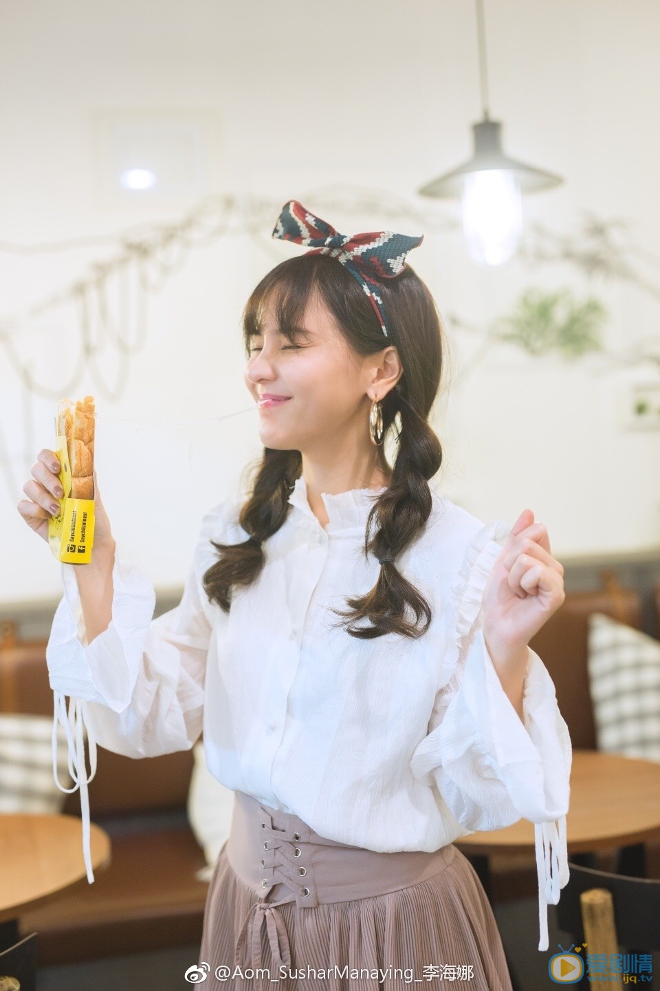 李海娜清纯街拍 李海娜高清写真_李海娜高清剧照