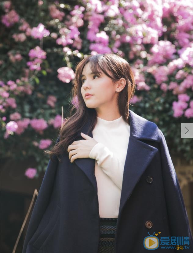 李海娜清纯街拍 李海娜高清写真_李海娜高清剧照