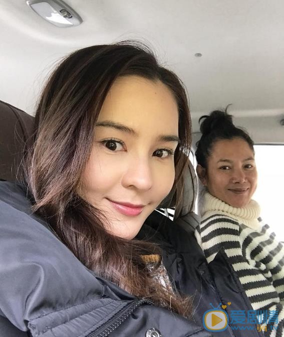 李海娜生活照 李海娜高清写真_李海娜高清剧照