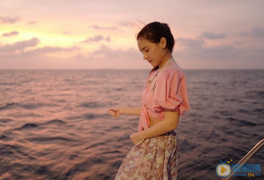 李海娜生活照 李海娜高清写真_李海娜高清剧照