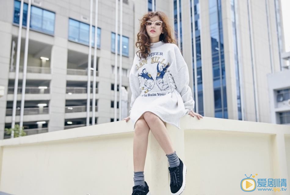 李海娜气质写真 李海娜高清写真_李海娜高清剧照