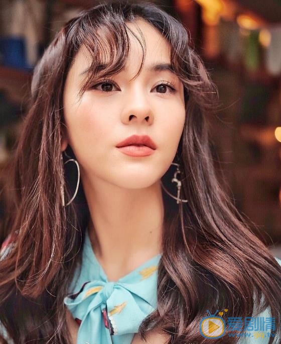 李海娜性感写真 李海娜高清写真_李海娜高清剧照