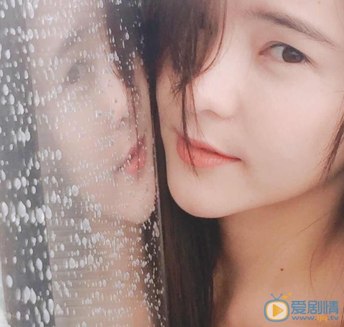 李海娜魅力写真 李海娜高清写真_李海娜高清剧照