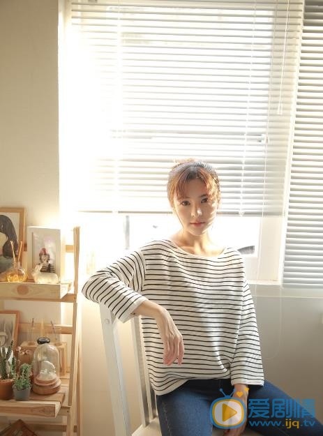 李海娜魅力写真 李海娜高清写真_李海娜高清剧照