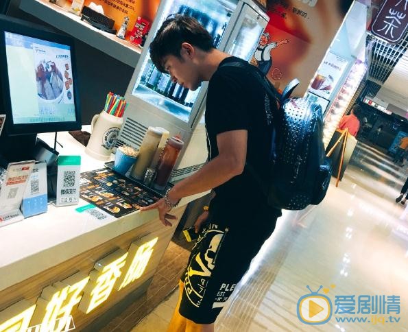 陶思源生活照 陶思源高清写真_陶思源高清剧照