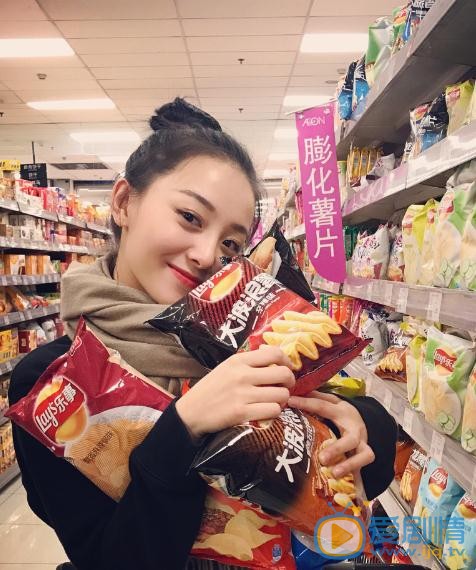 温晴生活照 温晴高清写真_温晴高清剧照