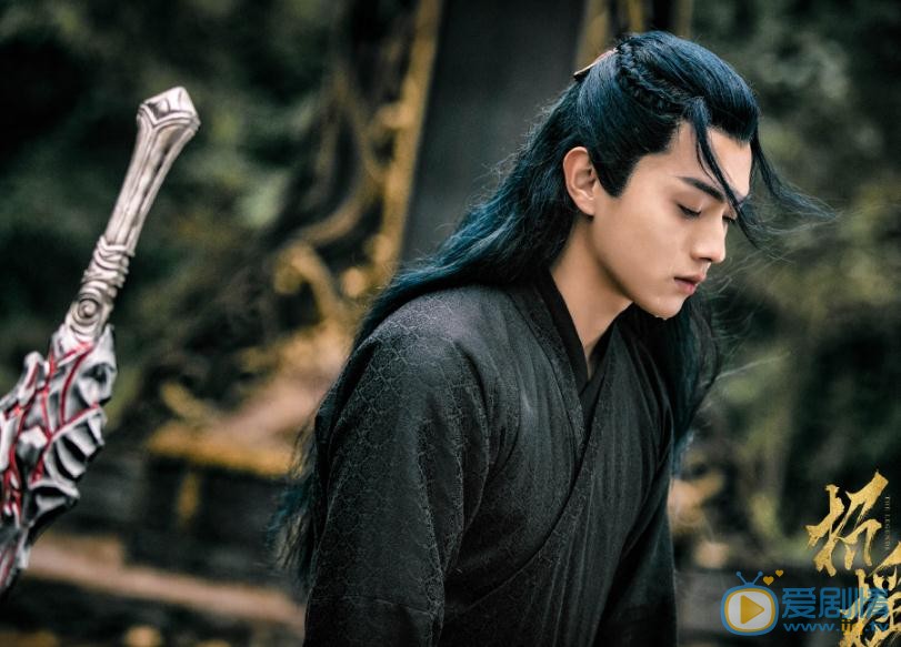 招摇剧情介绍(1-56集大结局)