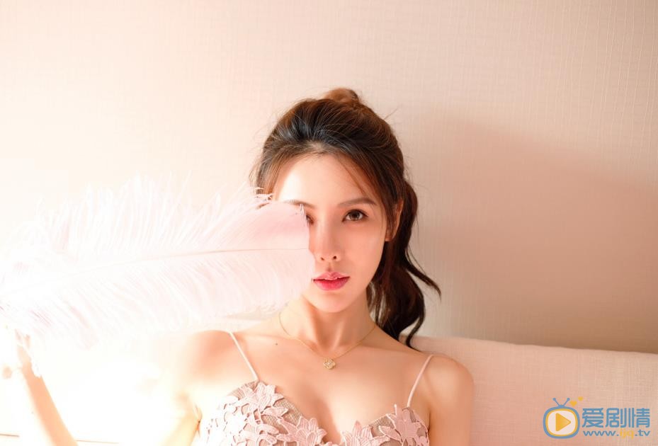 陈思娜性感写真 陈思娜高清写真_陈思娜高清剧照