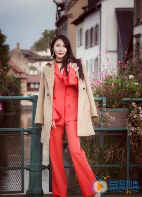 陈思娜气质大片 陈思娜高清写真_陈思娜高清剧照