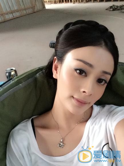 张一鸾片场照 张一鸾高清写真_张一鸾高清剧照