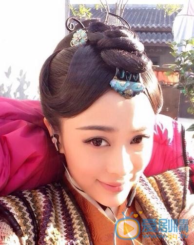 张一鸾片场照 张一鸾高清写真_张一鸾高清剧照