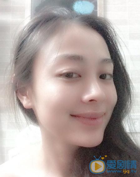 张一鸾生活照 张一鸾高清写真_张一鸾高清剧照