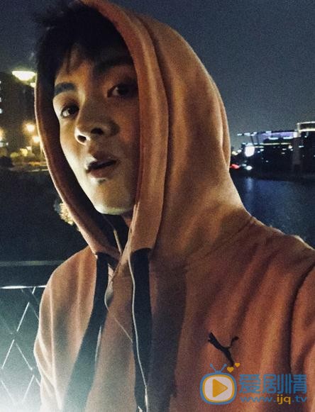 刘瑜峰生活照 刘瑜峰高清写真_刘瑜峰高清剧照