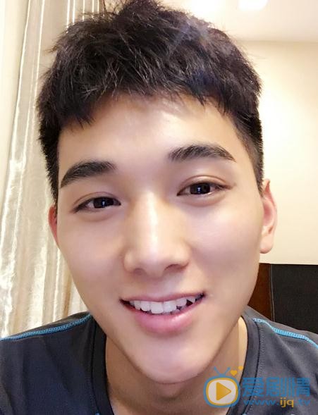 王文杰生活照 王文杰高清写真_王文杰高清剧照
