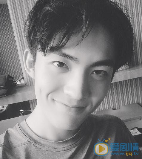 刘瑜峰生活照 刘瑜峰高清写真_刘瑜峰高清剧照