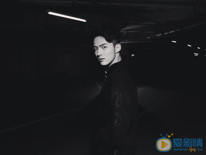 刘瑜峰街拍写真 刘瑜峰高清写真_刘瑜峰高清剧照