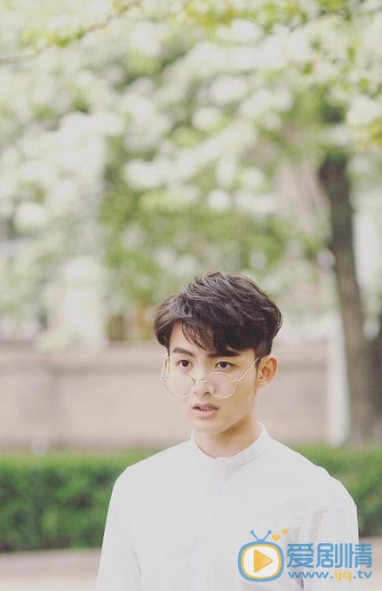 刘瑜峰青春写真 刘瑜峰高清写真_刘瑜峰高清剧照