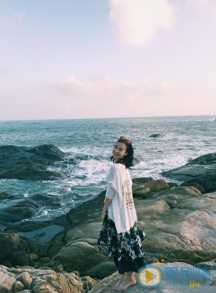 仇佩佩旅游照 仇佩佩高清写真_仇佩佩高清剧照